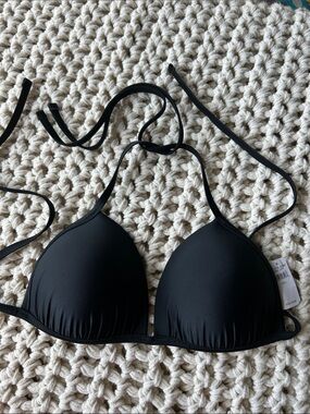 Aerie Black Triangle Padded Bikini Top size large
